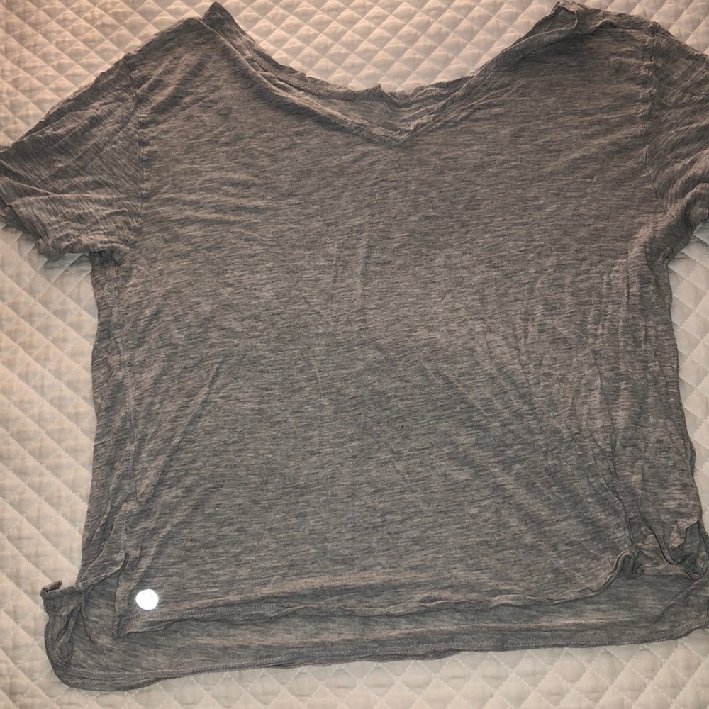 Grey lulu lemon top